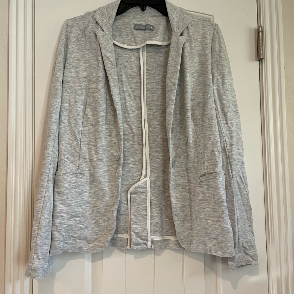 Olivia Moon blazer, Heather gray, jersey like material, size small.